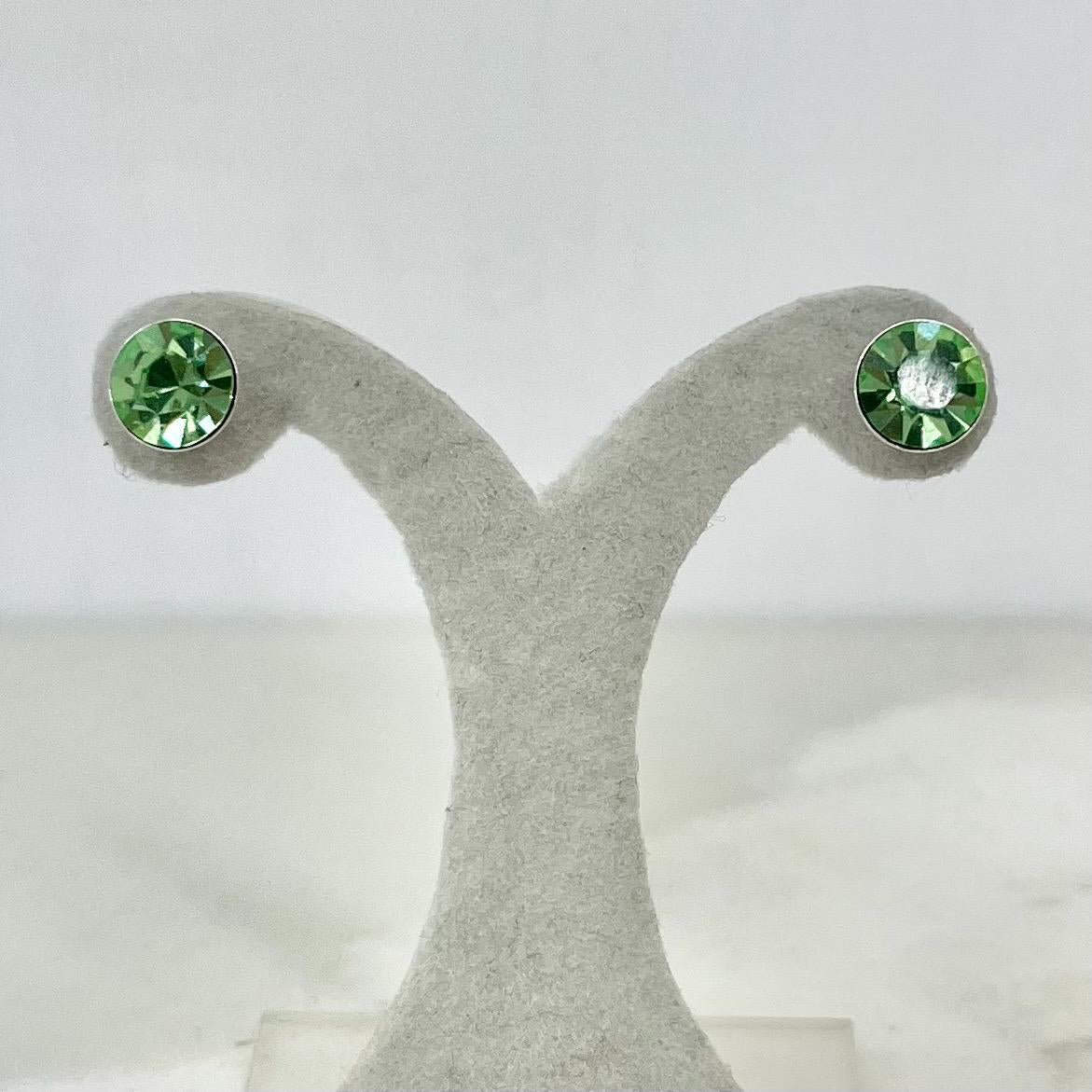 Sterling Silver Uranium Glass Round Cut Crystal Stud Earrings 5mm with a UV Reactive Glow UV Jewellery MillyOliverVintage