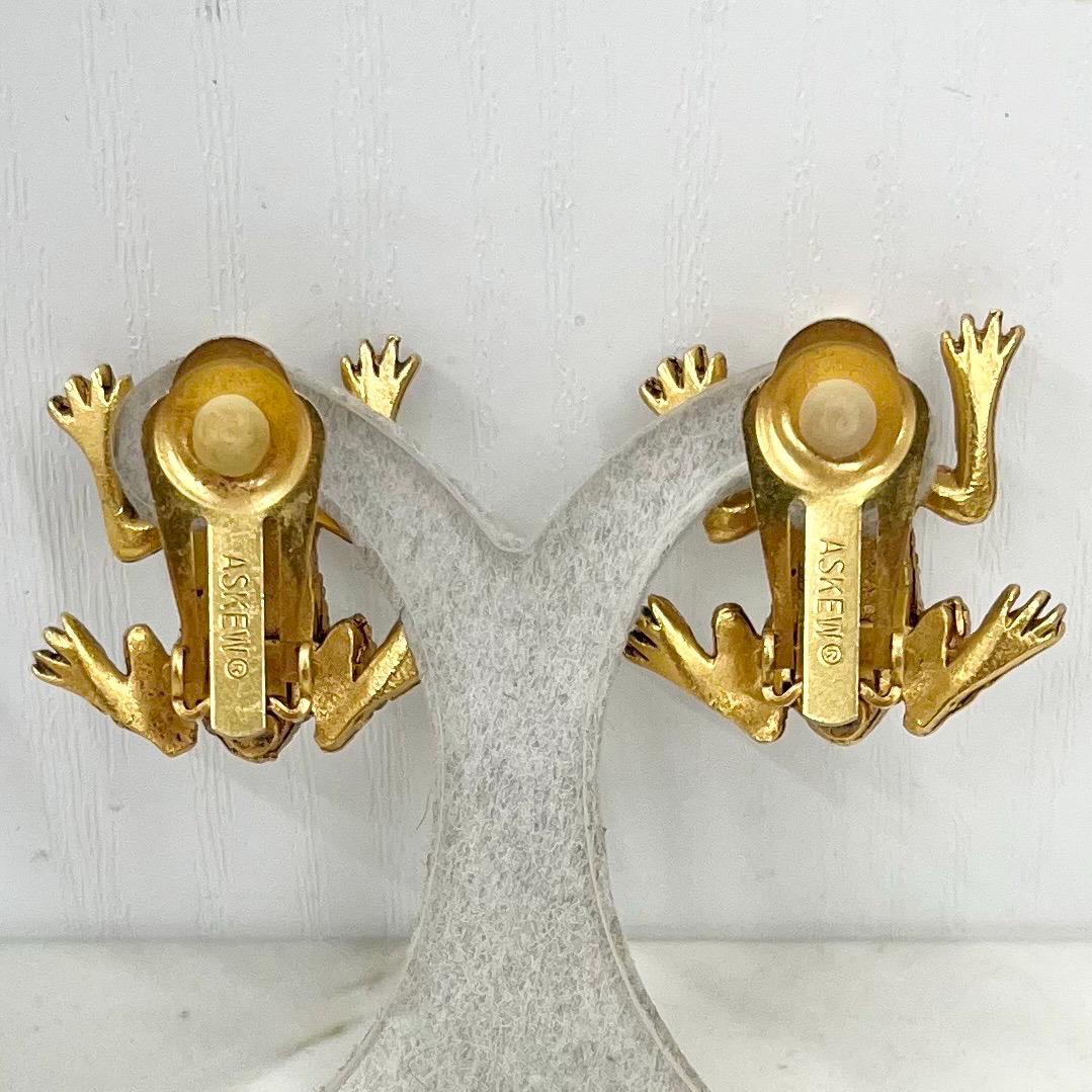 Vintage Askew Signed Gold Tone Diamante Frog Clip On Earrings 1970’s - 1980’s MillyOliverVintage