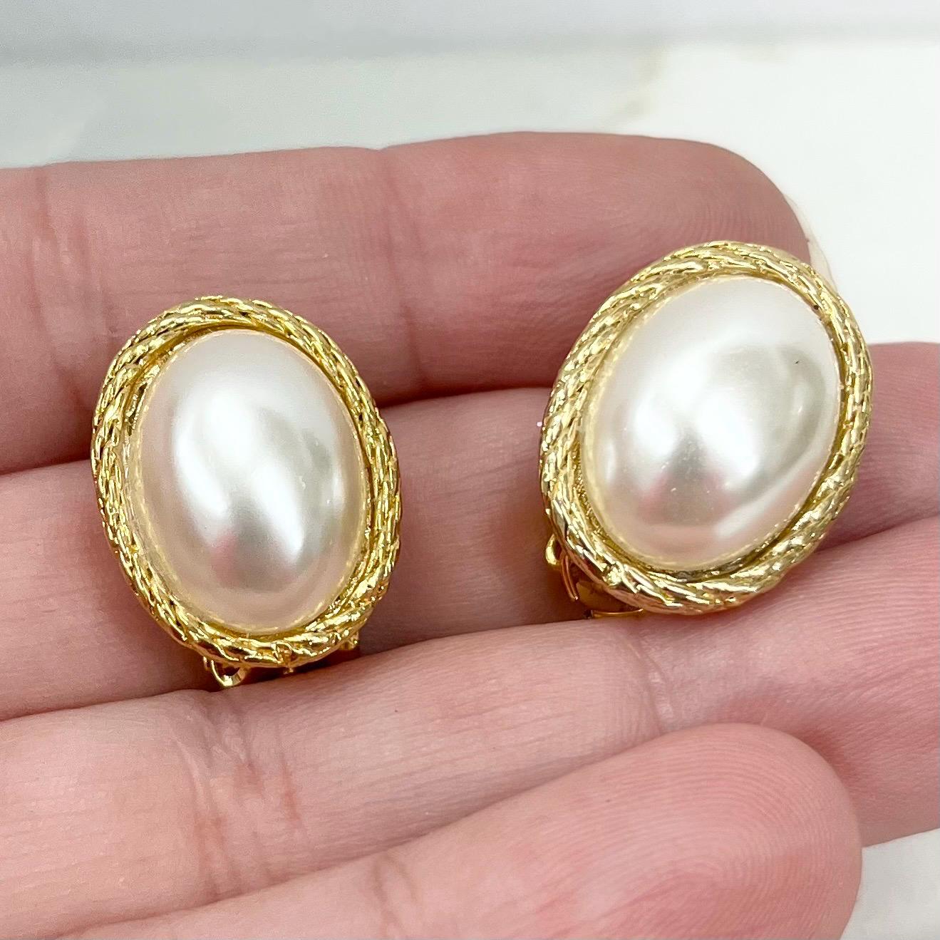 Vintage Gold Tone Classic Faux Pearl Oval Clip On Earrings 1970’s - 1980’s MillyOliverVintage