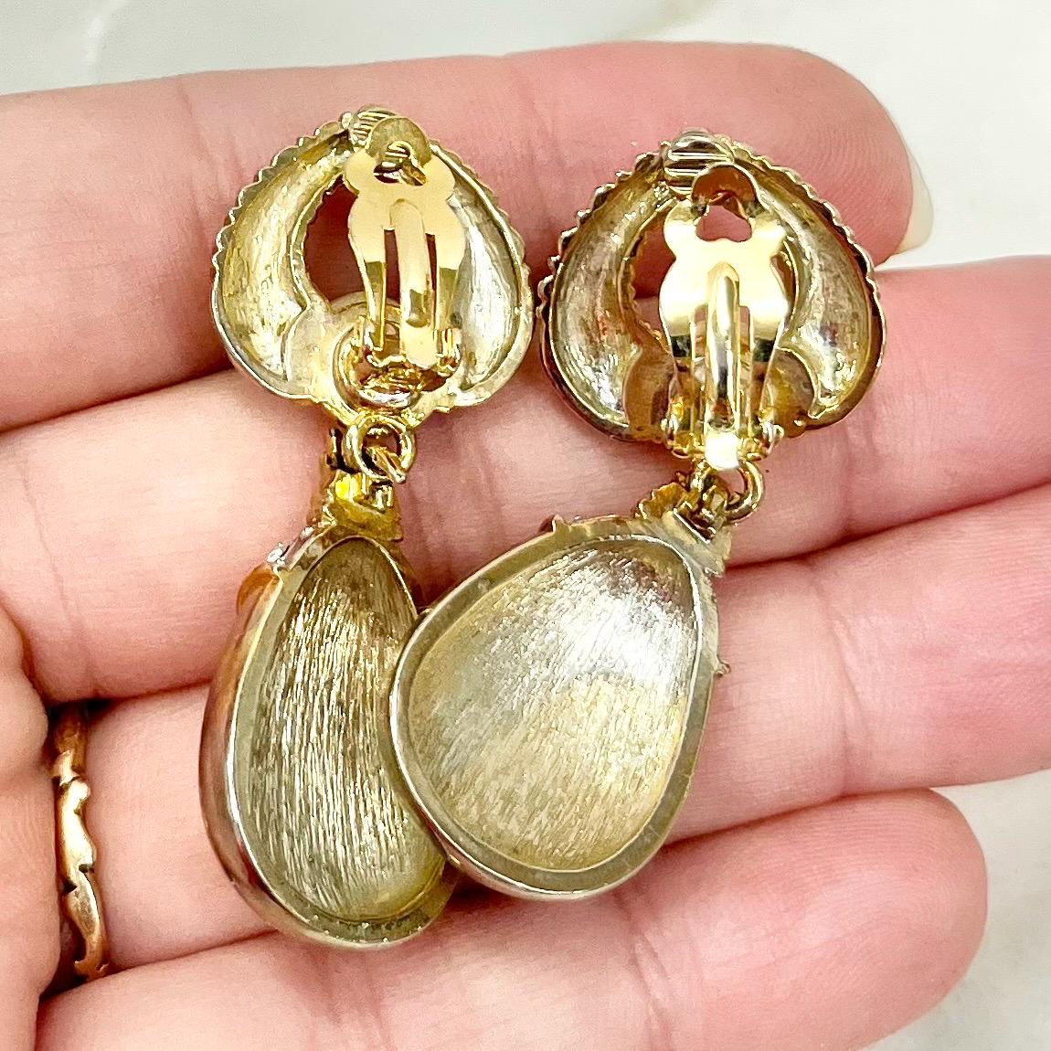 Vintage Gold Tone Diamante Crystal Drop & Faux Pearl Clip On Earrings 1970’s - 1980’s MillyOliverVintage