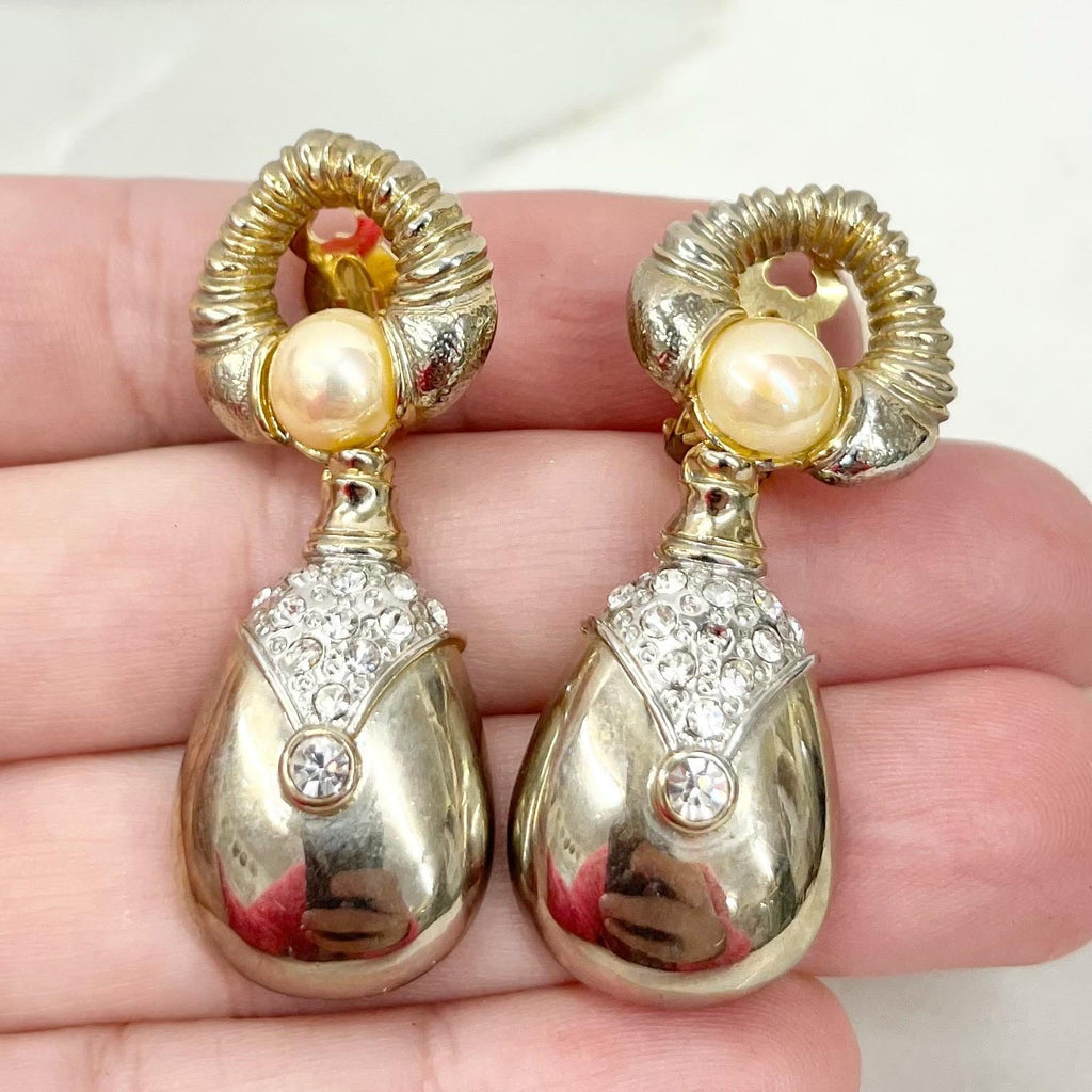Vintage Gold Tone Diamante Crystal Drop & Faux Pearl Clip On Earrings 1970’s - 1980’s MillyOliverVintage