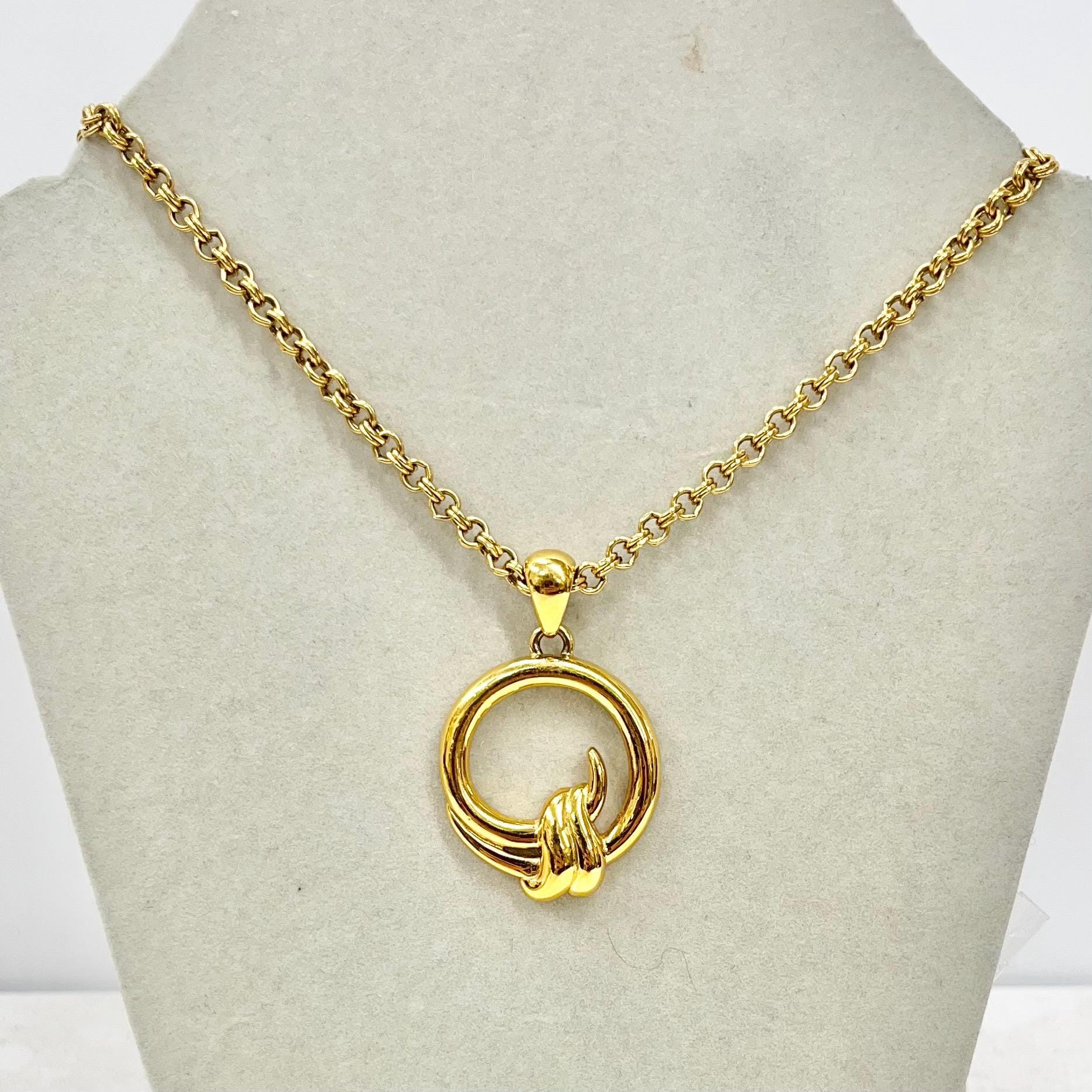 Vintage 1970‘s Gold Plate Circular Ribbon Monet Pendant Necklace with a 24” Chunky Chain MillyOliverVintage