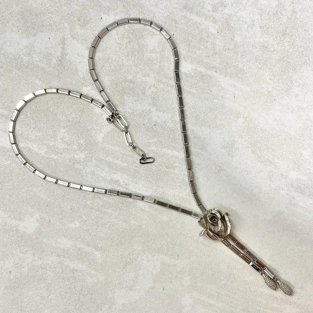 Vintage 1970‘s 1980’s Silver Tone Rose Lariat Necklace with an 18” Adjustable Chain MillyOliverVintage