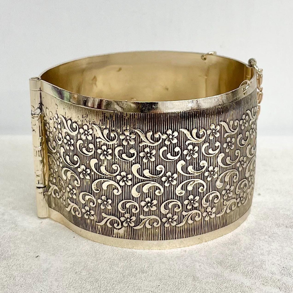 Wide Cuff Bracelet - Vintage 1970’s 1980’s Gold Tone Floral Wide Bangle MillyOliverVintage