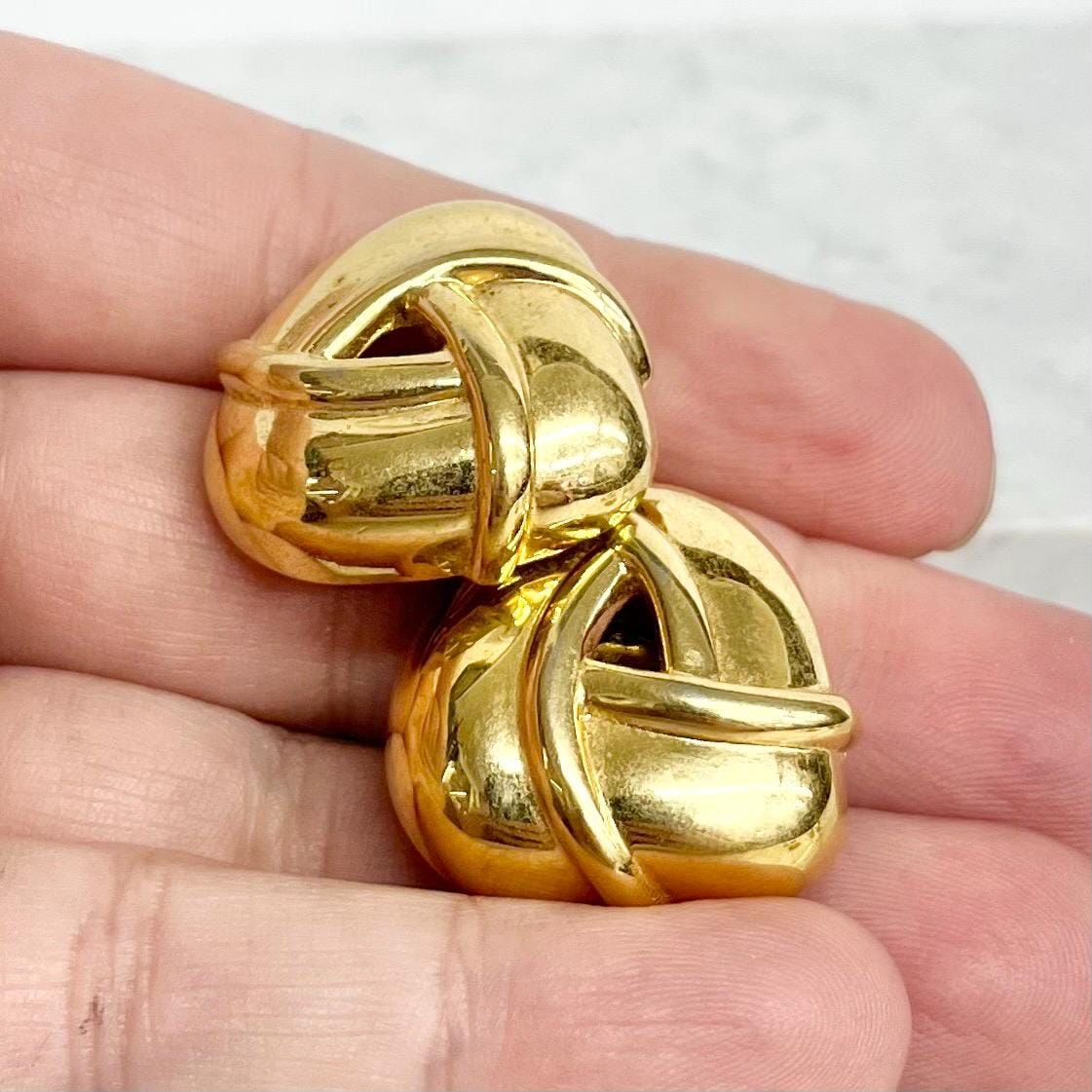 Triangular Knot Clip On Earrings - Simple Style Vintage Earrings MillyOliverVintage