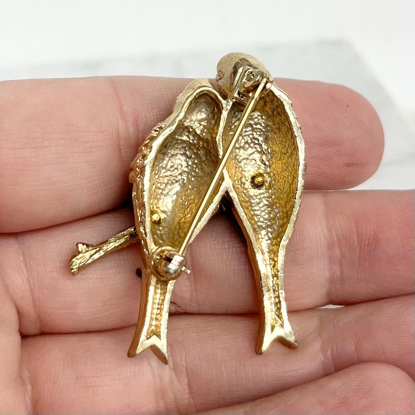 Vintage Stunning Gold Tone Enamel Love Bird Brooch Great Quality Costume Jewellery Statement Piece MillyOliverVintage