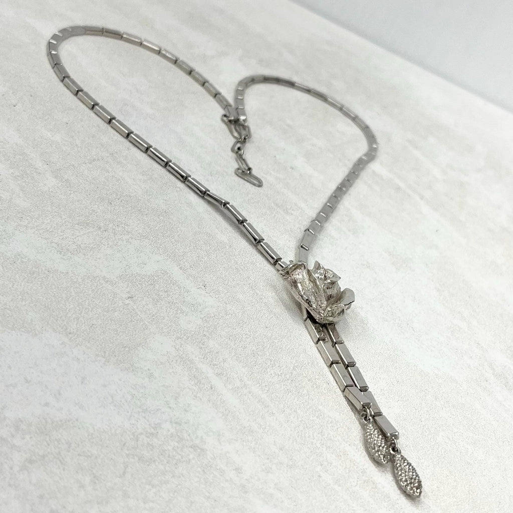 Vintage 1970‘s 1980’s Silver Tone Rose Lariat Necklace with an 18” Adjustable Chain MillyOliverVintage