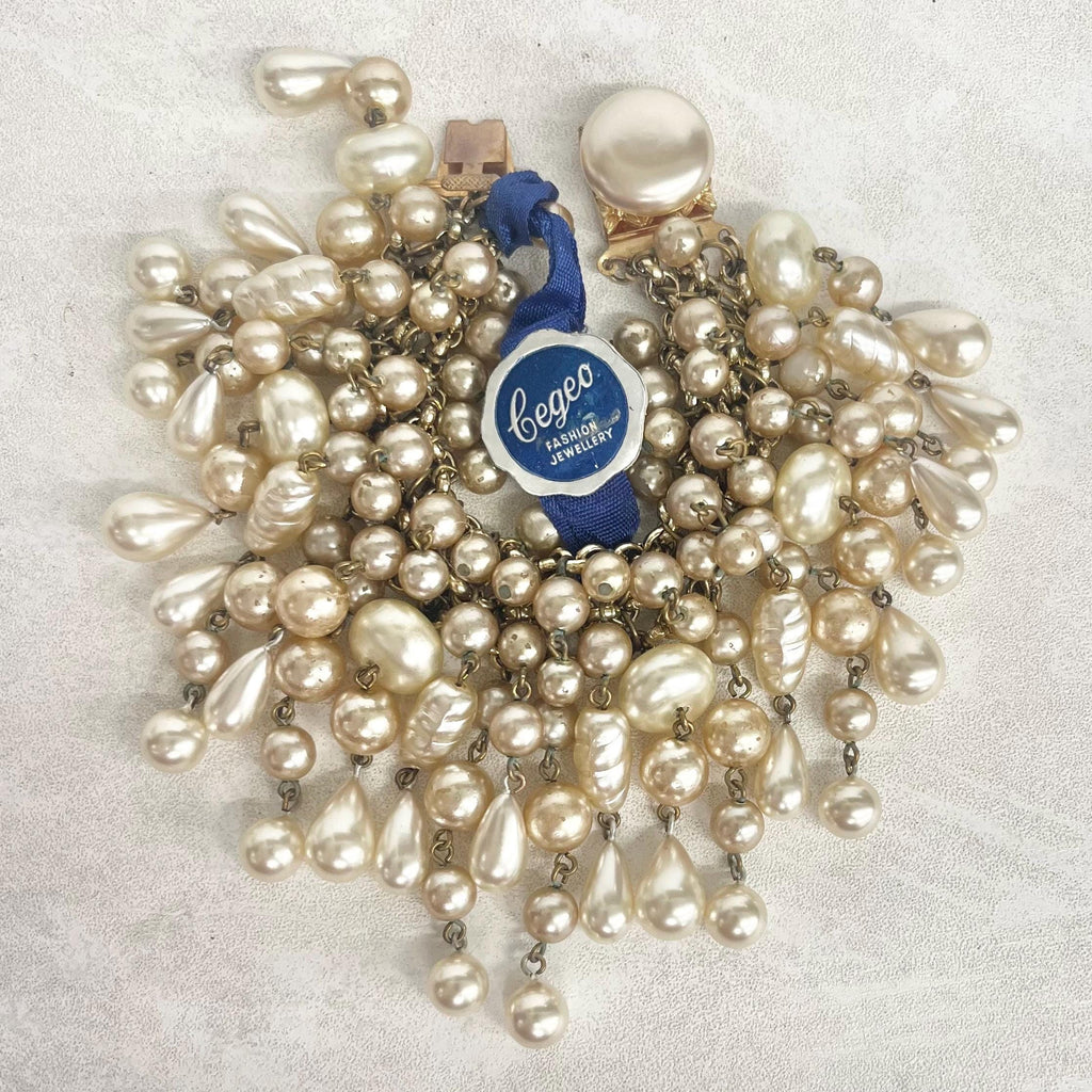 Cegeo Vintage Glass Pearl Cluster Drop Bracelet : Statement Beaded Costume Jewellery MillyOliverVintage