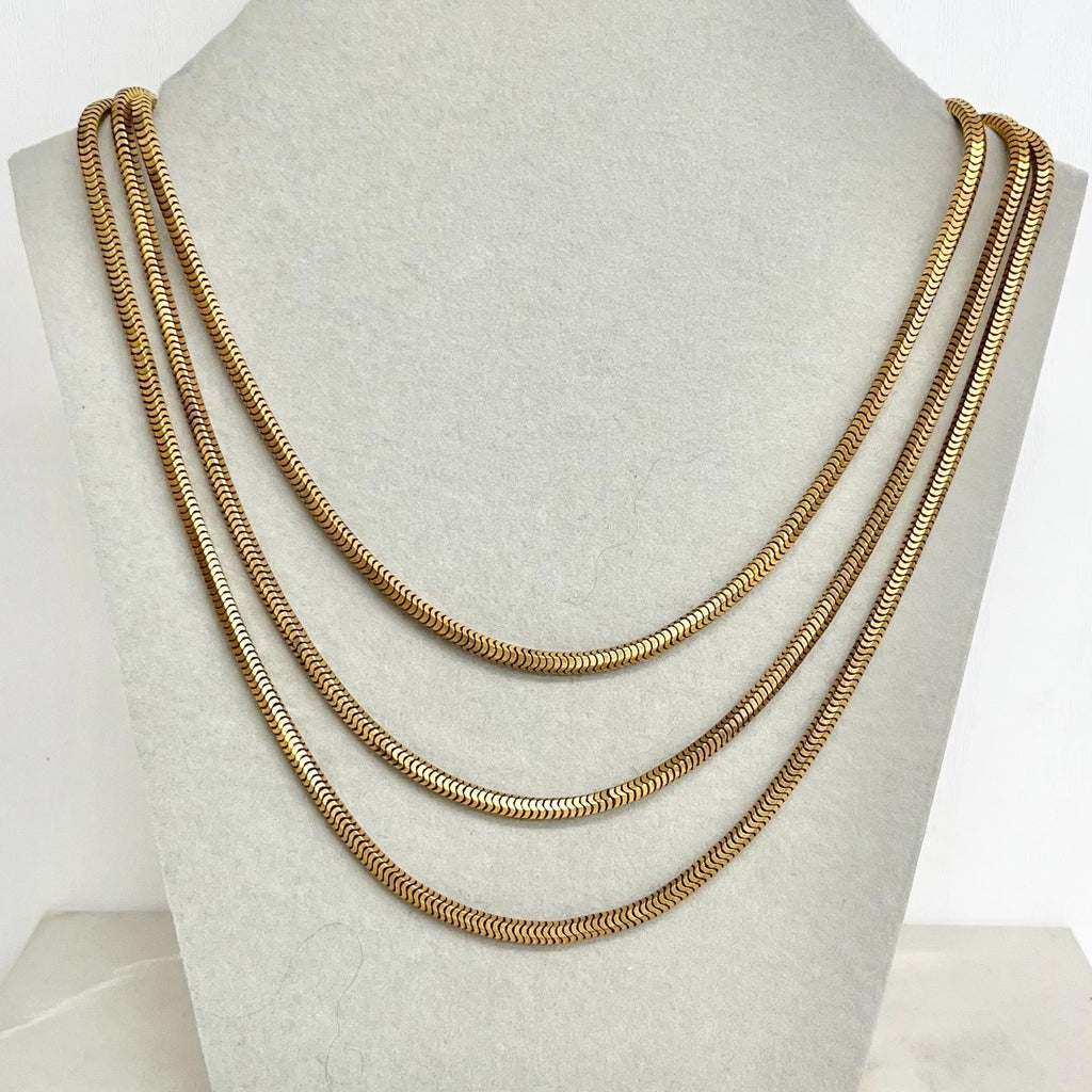 Vintage Three Strand Chain Necklace with a Toggle Clasp : 1960s-70s Gold Tone Grecian Style Jewellery MillyOliverVintage
