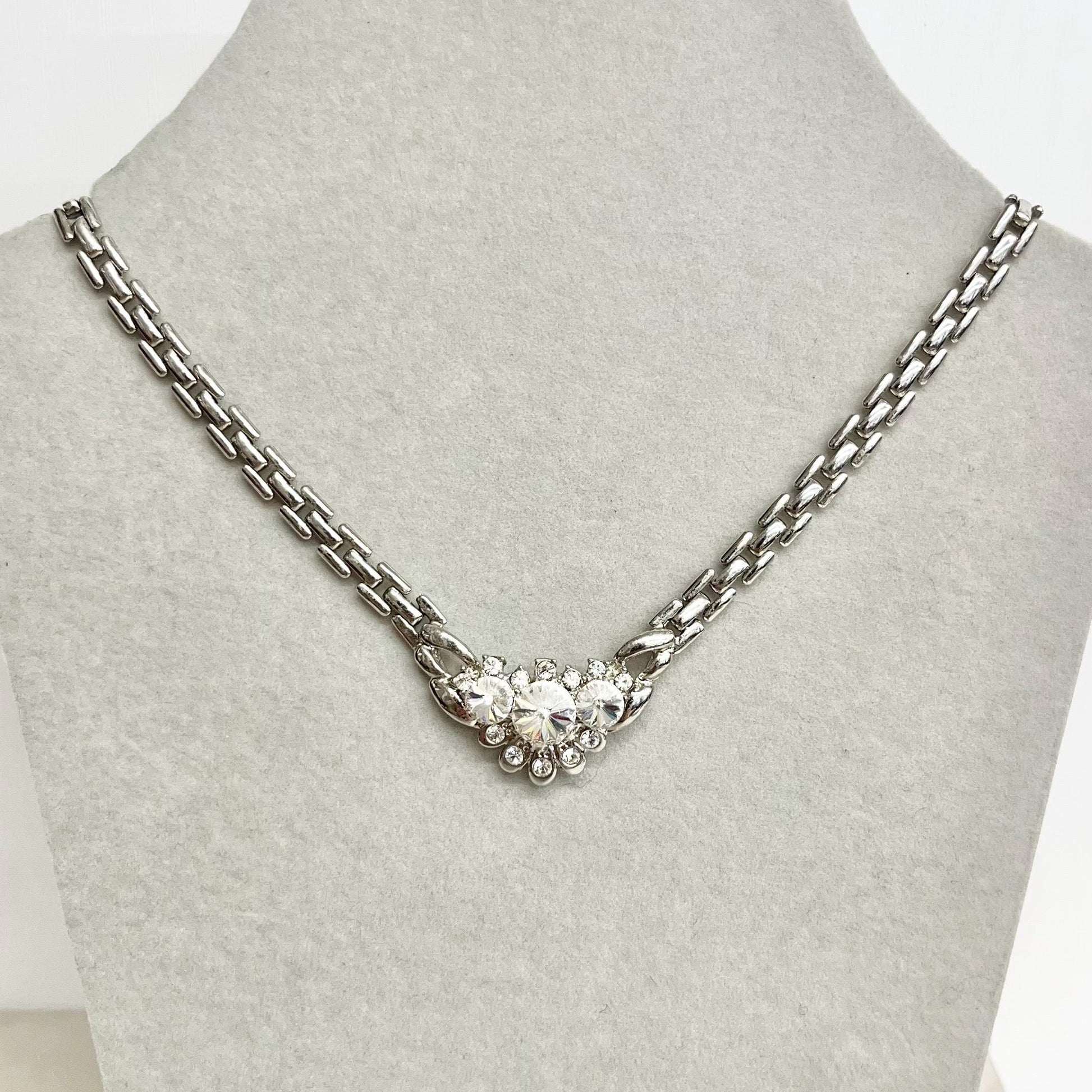 Vintage Silver Tone Panther Chain Crystal Necklace Beautifully Sparkling MillyOliverVintage