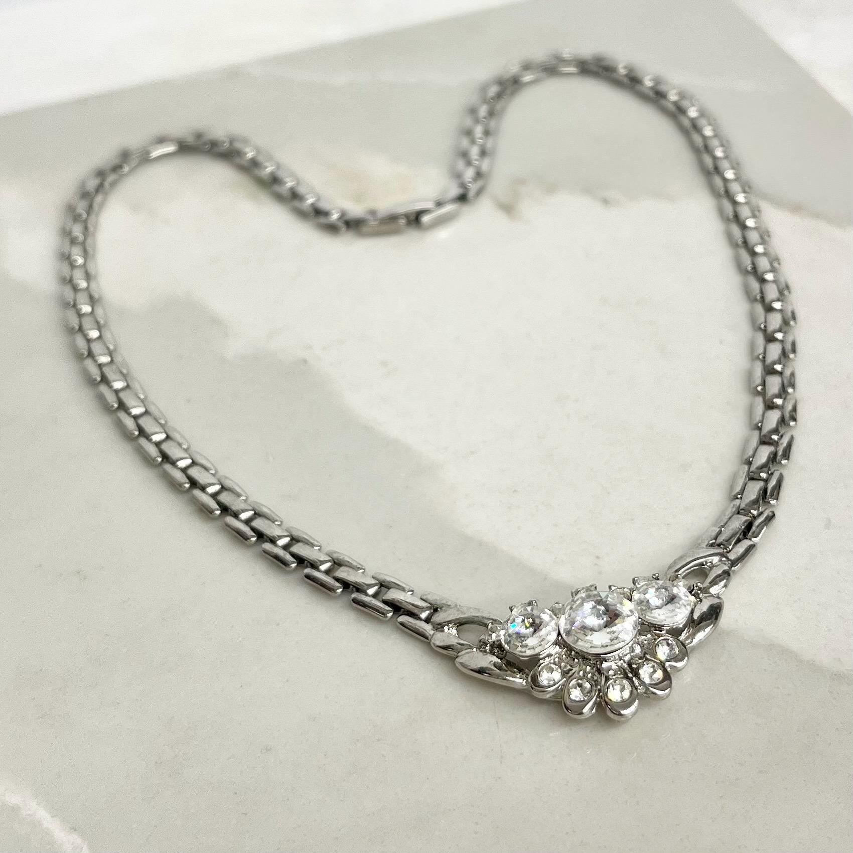 Vintage Silver Tone Panther Chain Crystal Necklace Beautifully Sparkling MillyOliverVintage