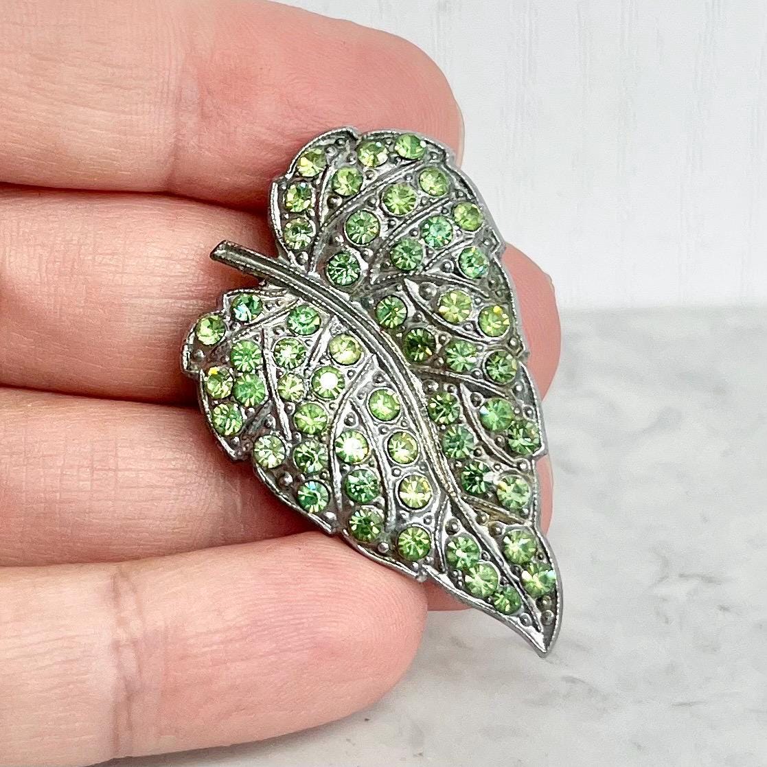 Green Uranium Crystal Leaf Brooch : Vintage Silver Tone UV Reactive Rhinestone Jewellery MillyOliverVintage