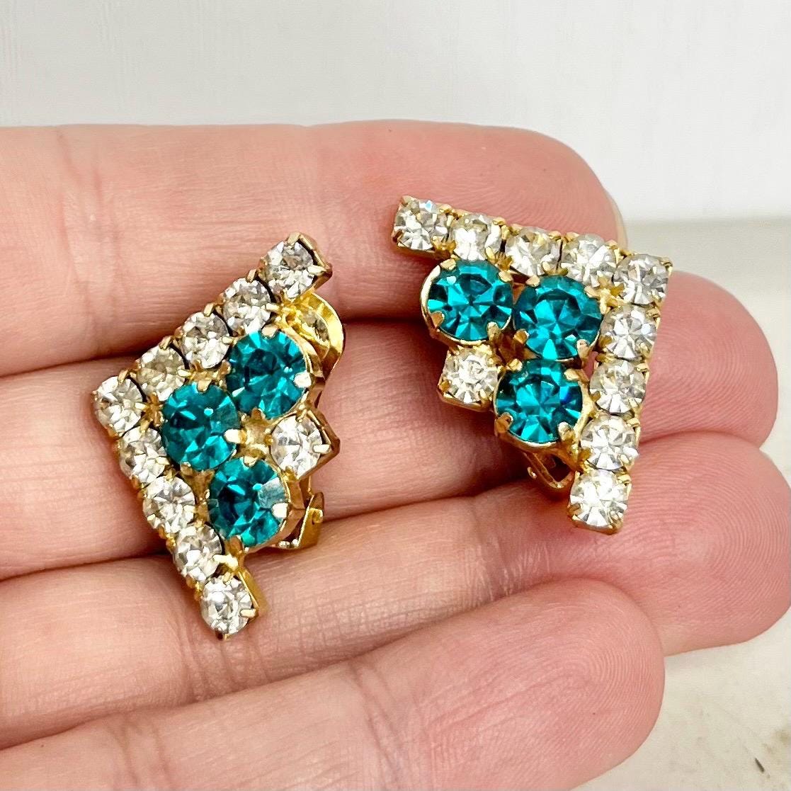 Turquoise Rhinestone Crystal Triangle Clip On Earrings : Vintage Glamour with Clear Crystal Accents MillyOliverVintage