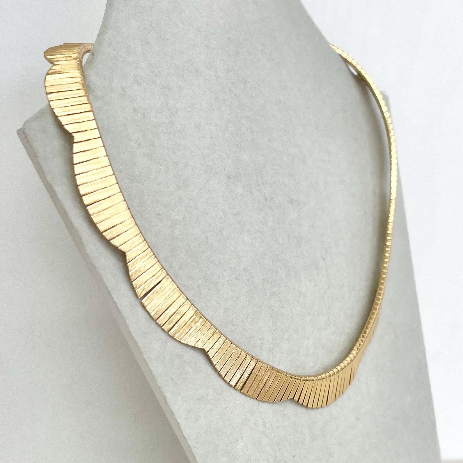 Grecian Style Chain Collar Necklace : Vintage 1970’s - 1980’s Flat Scalloped Edge Links MillyOliverVintage