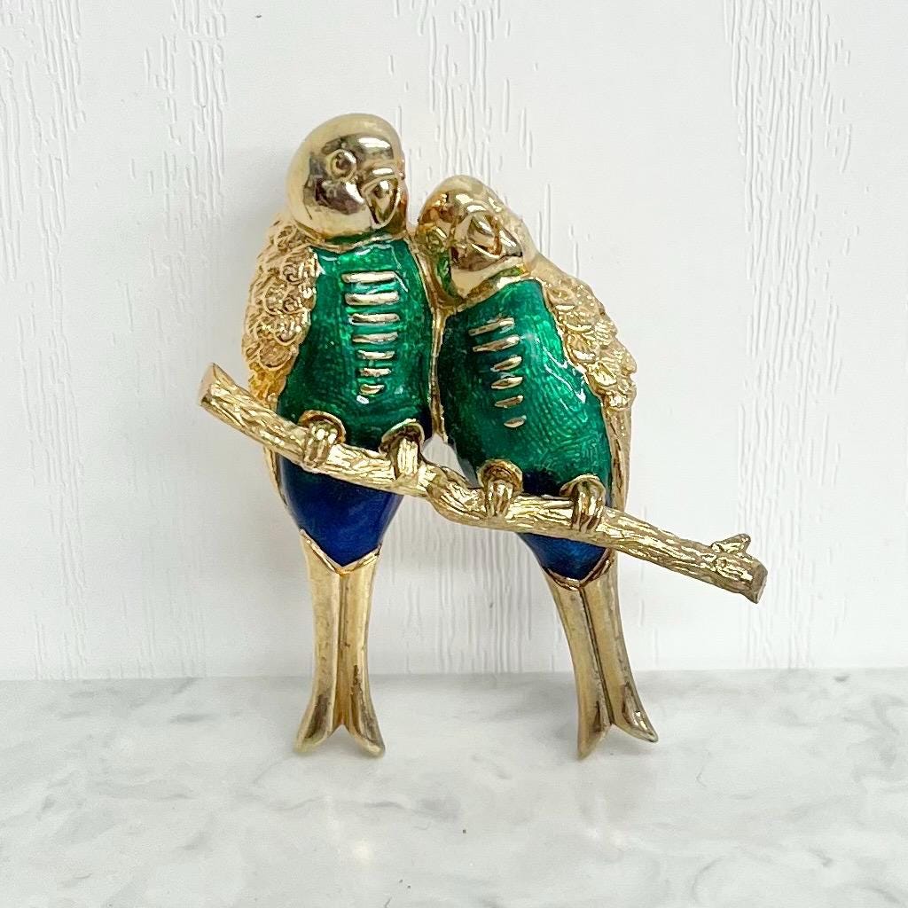 Vintage Stunning Gold Tone Enamel Love Bird Brooch Great Quality Costume Jewellery Statement Piece MillyOliverVintage