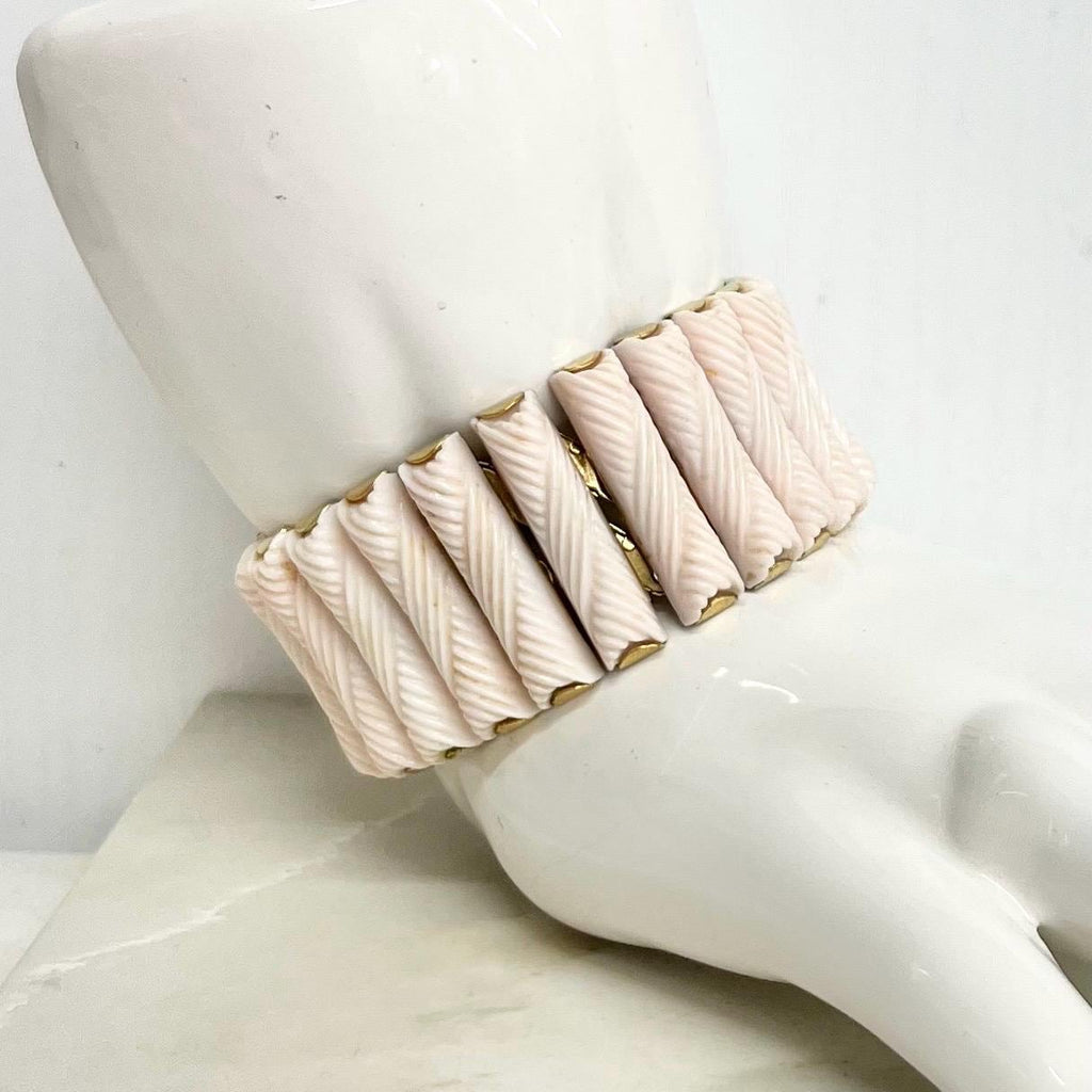 Vintage Wide Cream Plastic Cuff Bracelet : with Gold Tone Stretch Metal Links 1970’s MillyOliverVintage