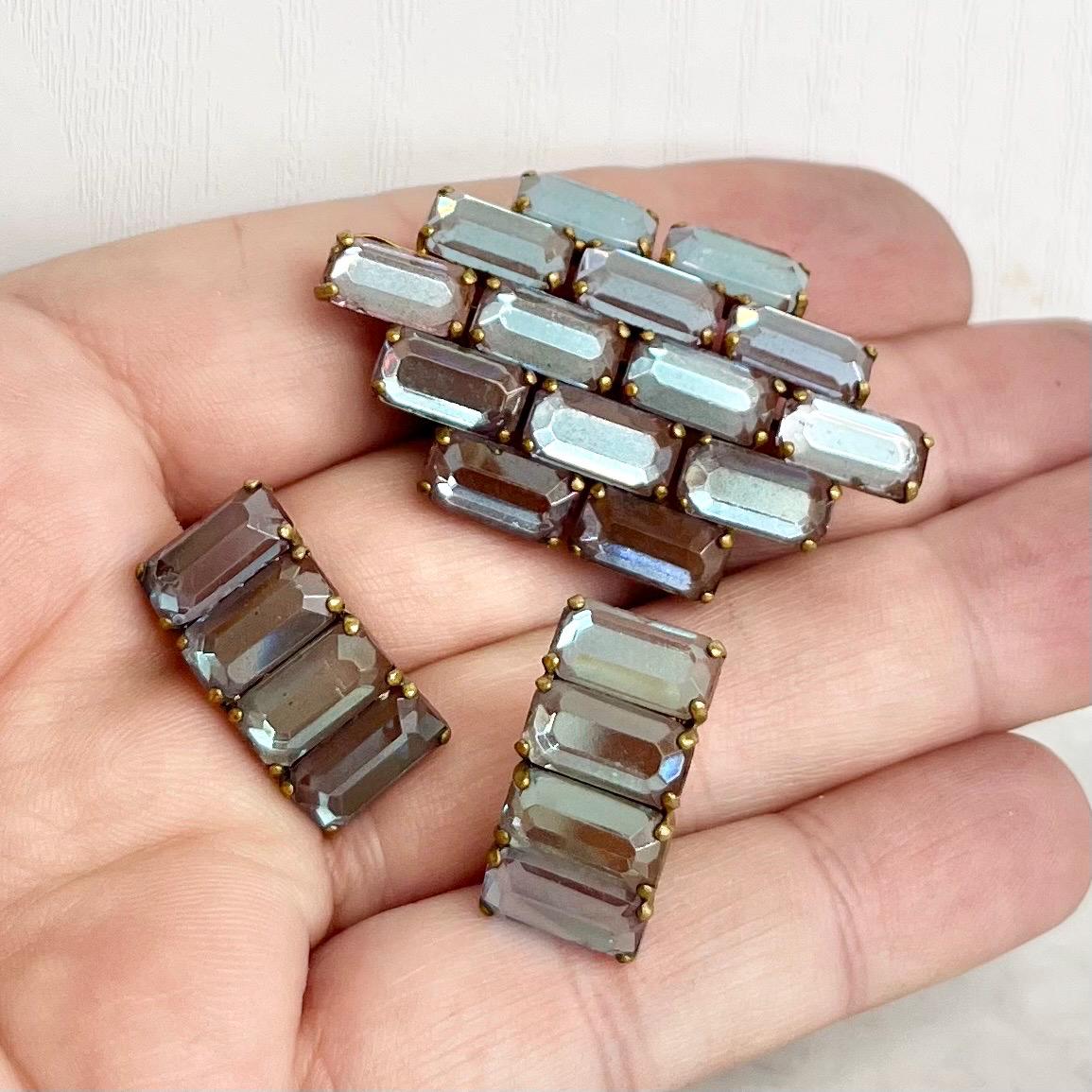Vintage Saphiret Sappharine Brooch and Clip On Earrings Set : Art Deco Style 1950’s MillyOliverVintage