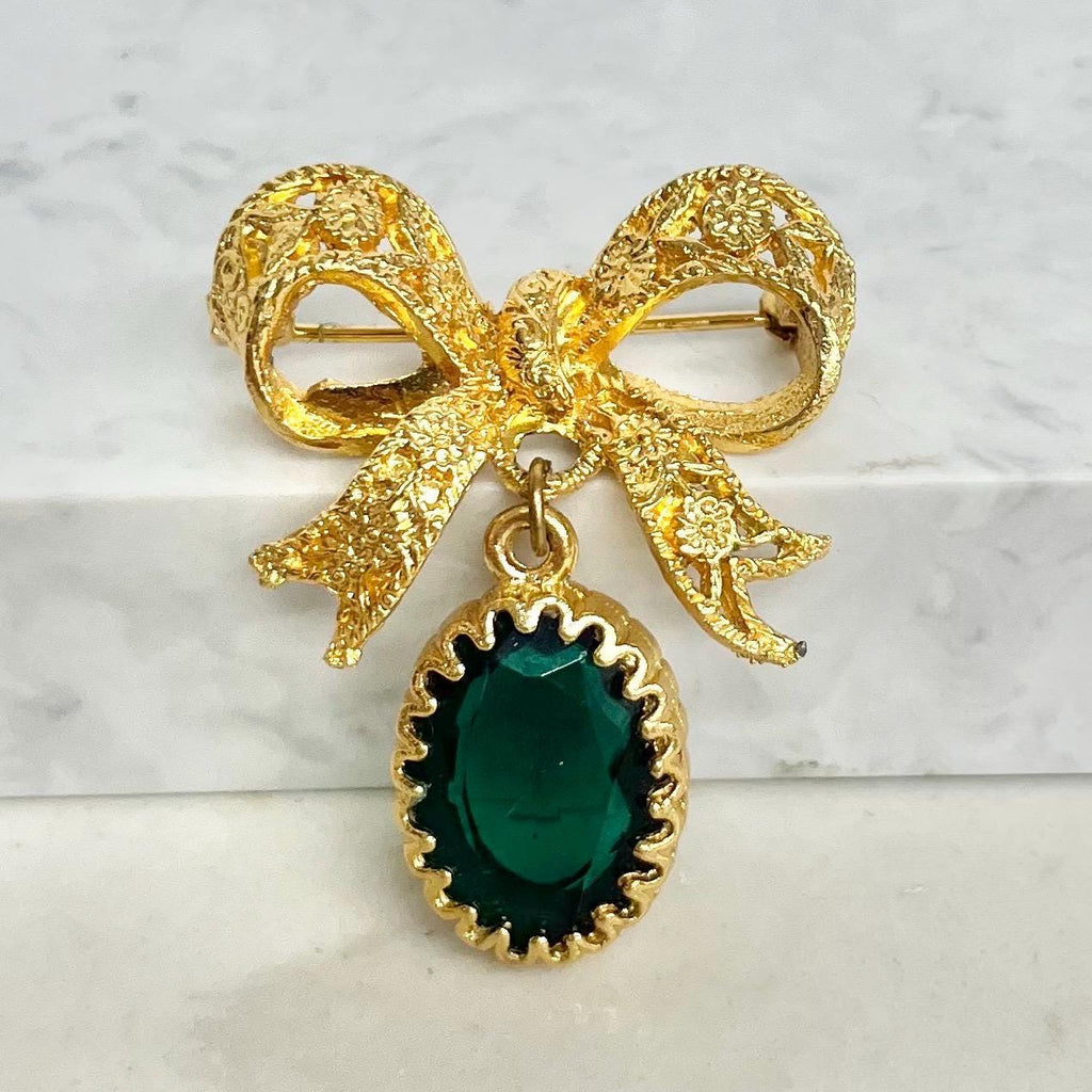 Emerald Green Drop Bow Brooch : Vintage Gold Tone Bow with an Emerald Green Faceted Glass Drop MillyOliverVintage