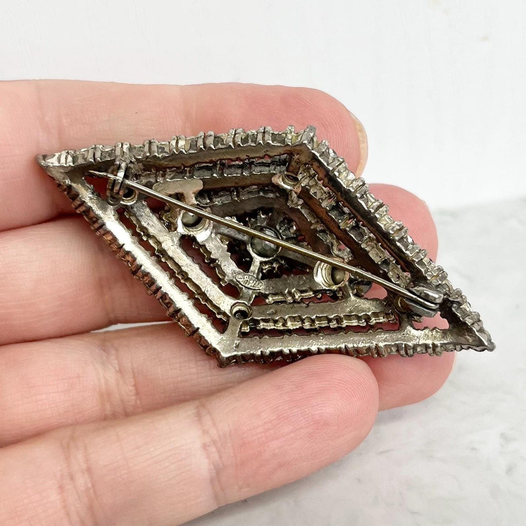 Sphinx Aquamarine Blue Austrian Crystal Brooch in a Silver Tone Setting : Vintage Diamond Shape with Sparkling Rhinestones MillyOliverVintage
