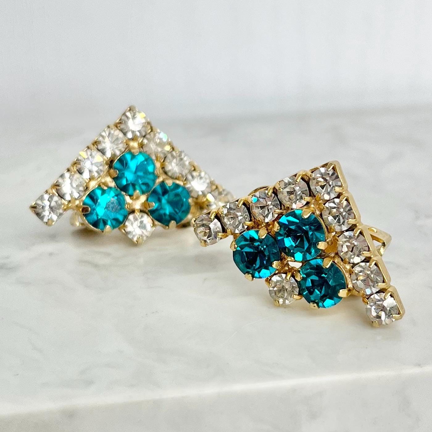 Turquoise Rhinestone Crystal Triangle Clip On Earrings : Vintage Glamour with Clear Crystal Accents MillyOliverVintage