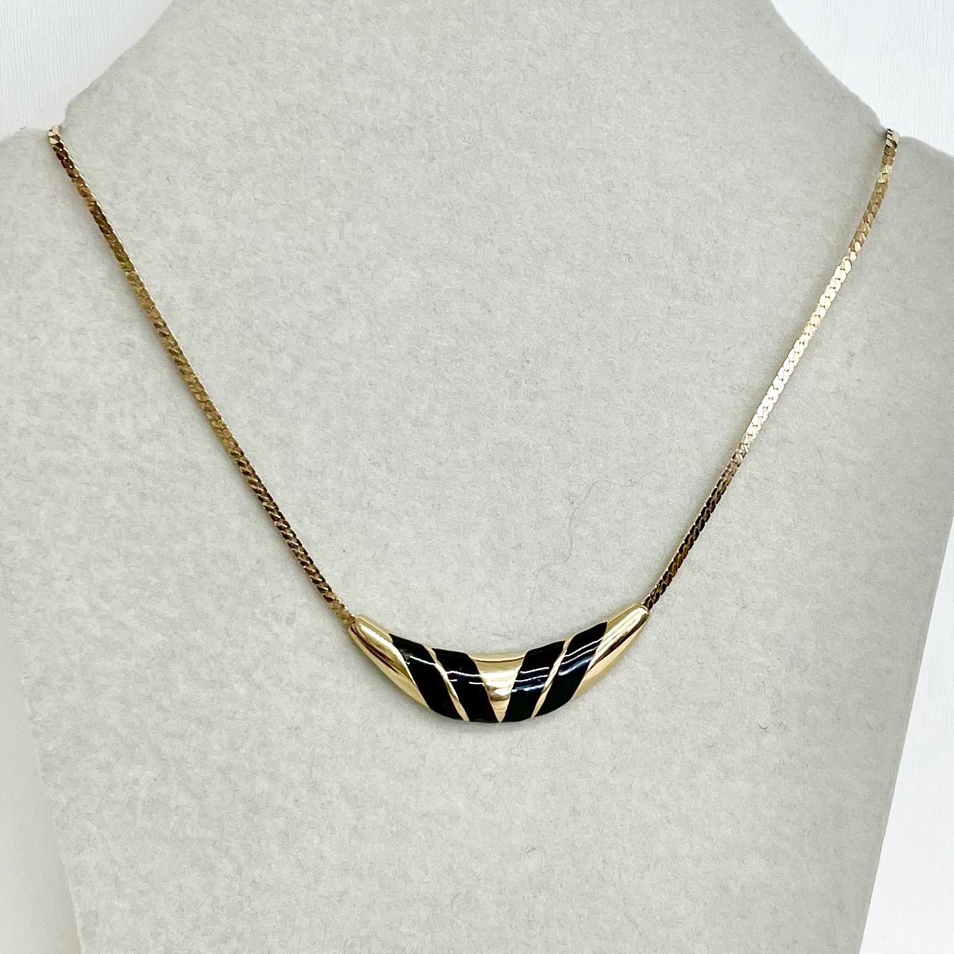 Vintage Gold Tone Black Enamelled Chain Necklace Fabulous 1970’s - 1980’s Collar Style Necklace by Avon MillyOliverVintage