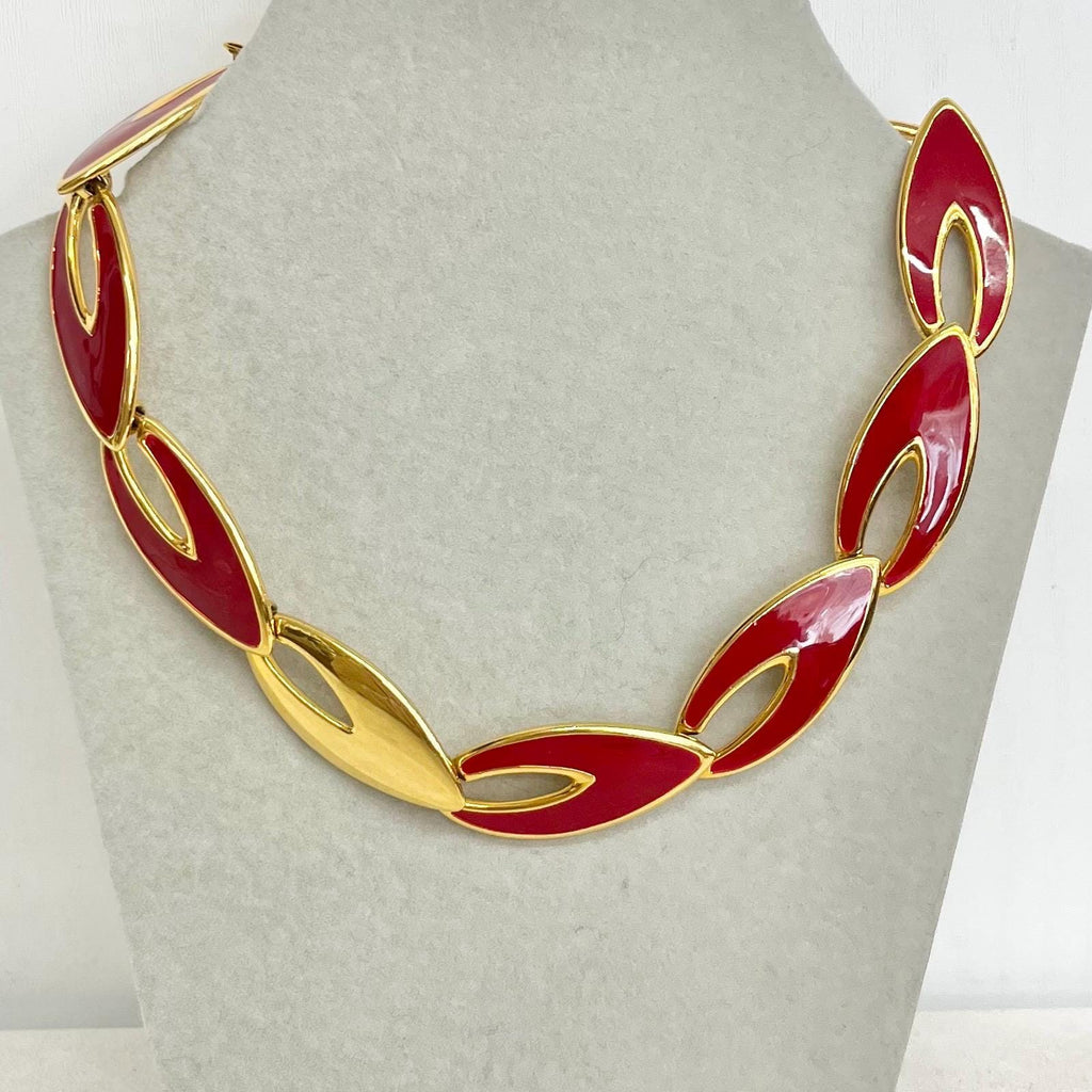 Red Enamelled Napier Collar Necklace Gold Tone 1970’s - 1980’s Statement Power Chain 16” MillyOliverVintage