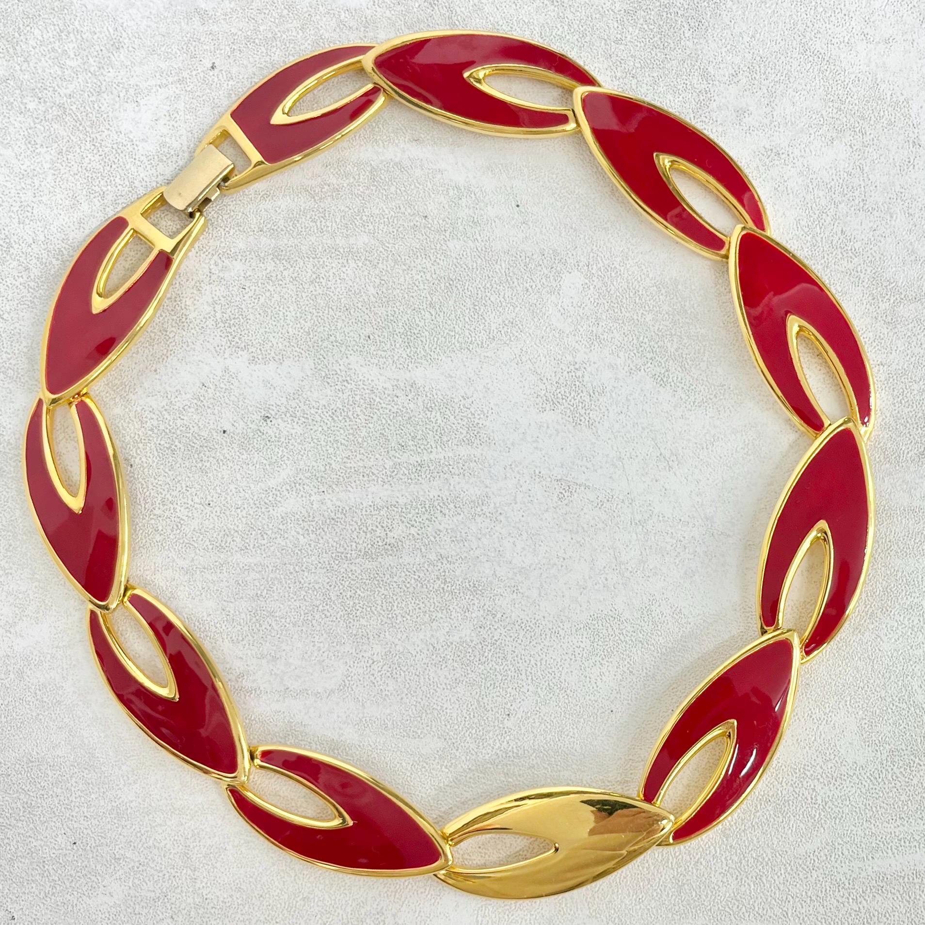 Red Enamelled Napier Collar Necklace Gold Tone 1970’s - 1980’s Statement Power Chain 16” MillyOliverVintage
