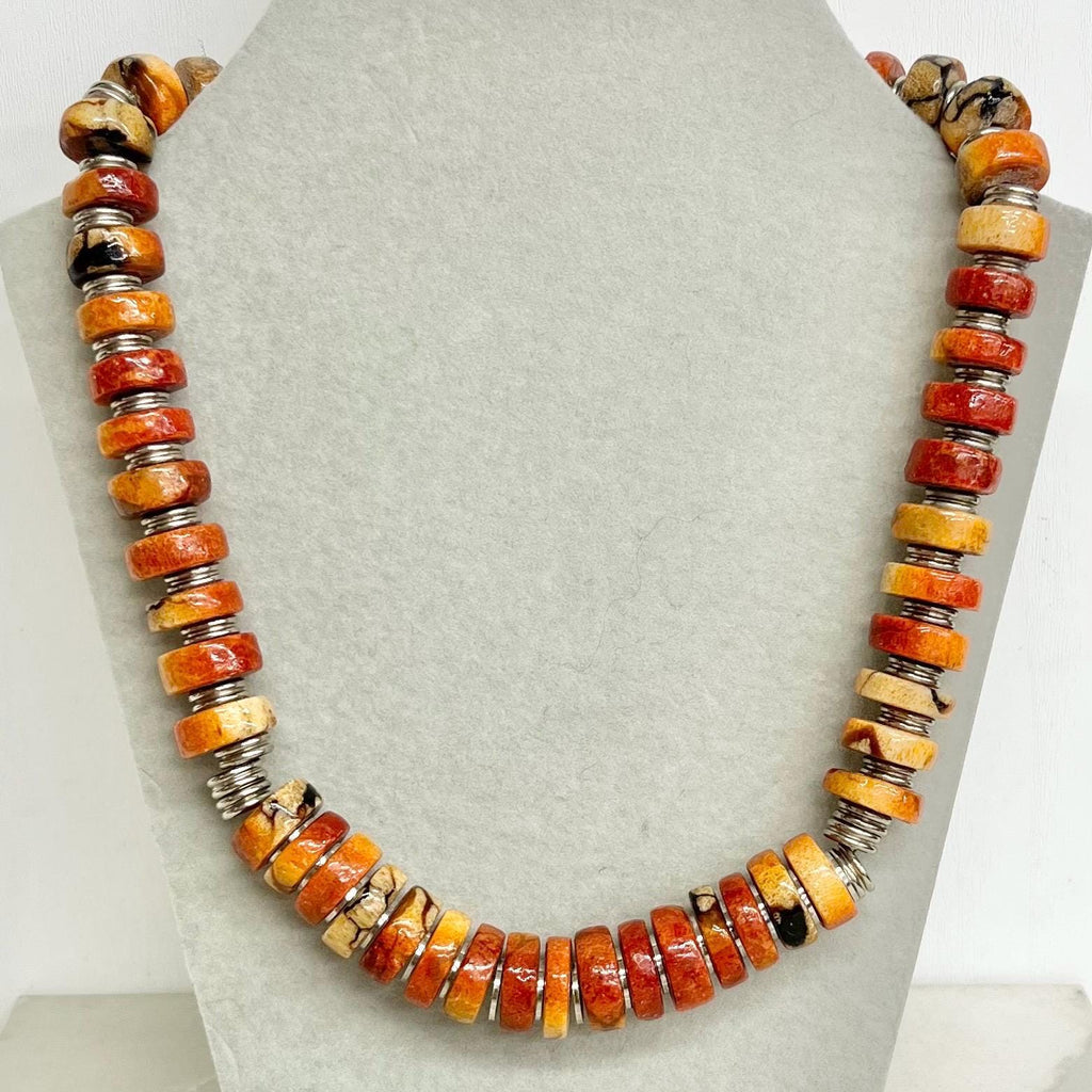 Rare Vintage Navajo Spiny Oyster Shell Necklace : Chunky Rondelle Beads with a Sterling Silver Hook Clasp and Accent Beads MillyOliverVintage