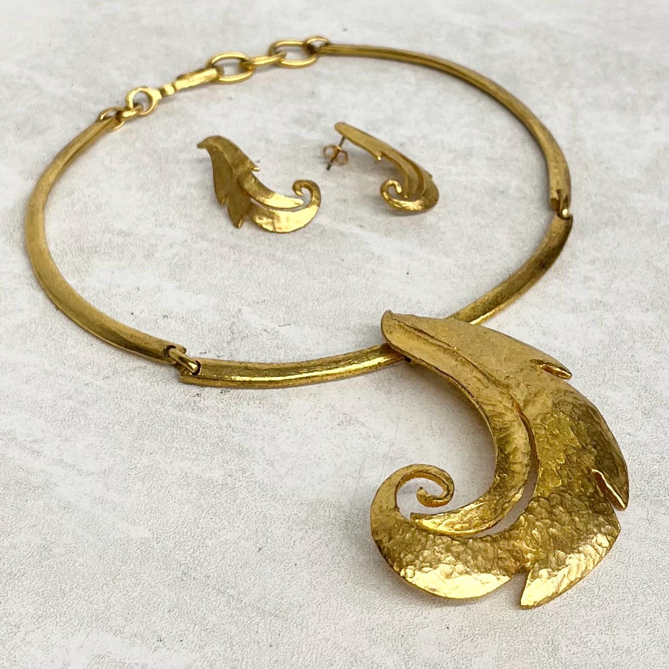 Delphine Nardin Statement Necklace and Earrings Set : 1990’s Designer Artisan Collar Necklace with a Large Leaf Pendant Chunky Gold Tone MillyOliverVintage