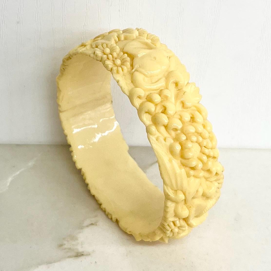 Vintage Cream Celluloid Bangle Chunky Design with Detailed Flowers Leaves and Elephants MillyOliverVintage