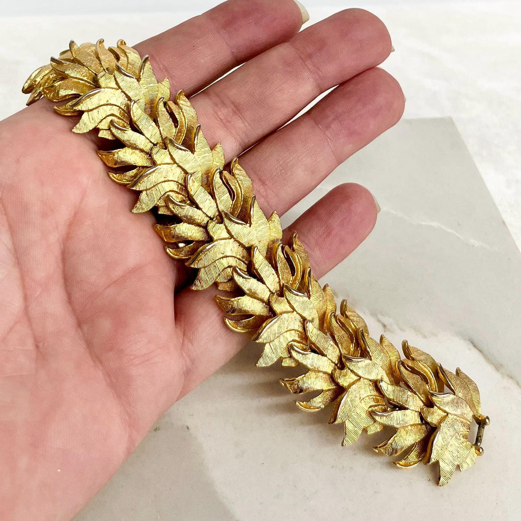 Vintage Gold Plate 1970’s Brutalist Bracelet Textured Chunky Leaf Link Costume Jewellery 7.5” MillyOliverVintage