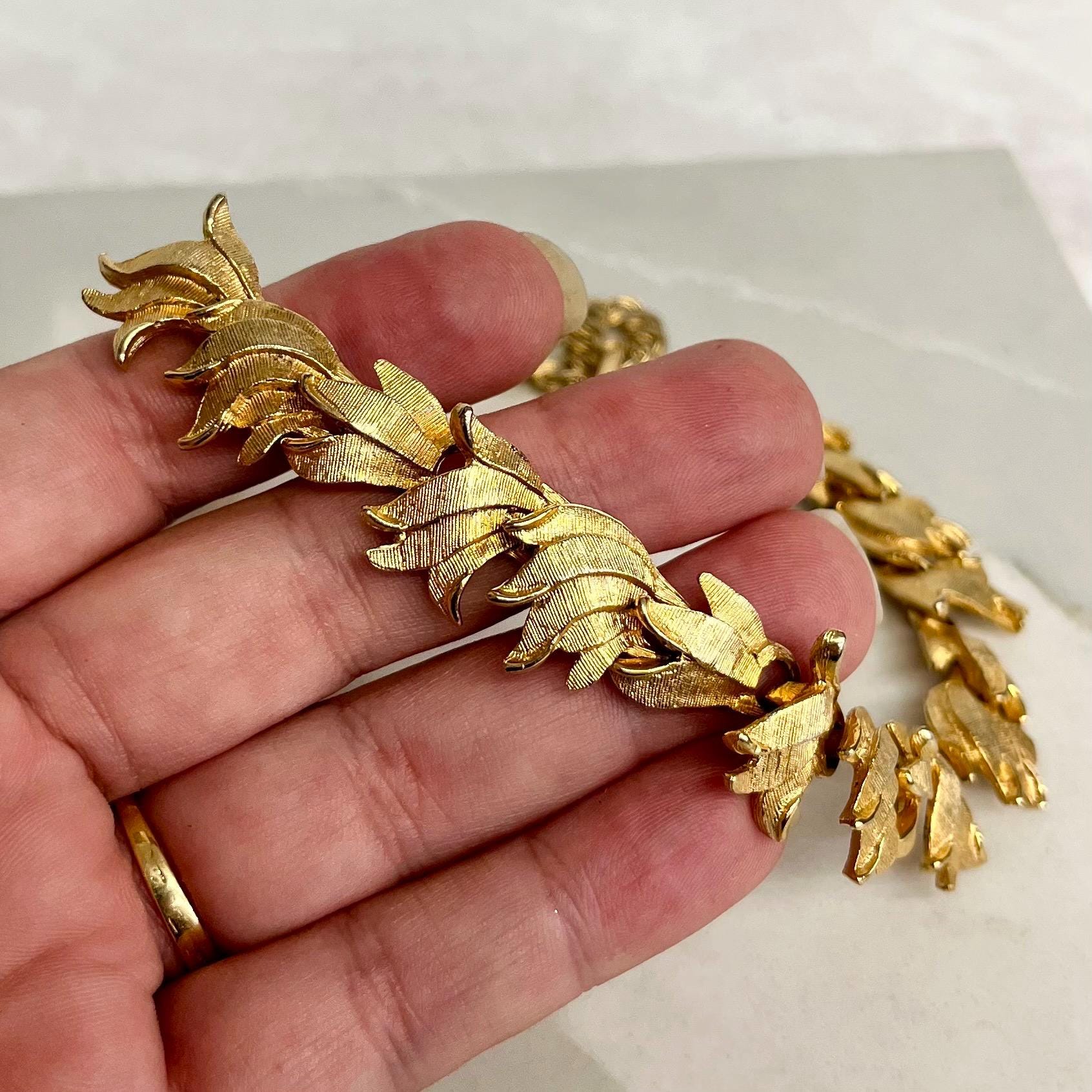 Vintage Gold Tone Brutalist Textured Leaf Link Chain Necklace 1970’s - 1980’s Statement Jewellery MillyOliverVintage
