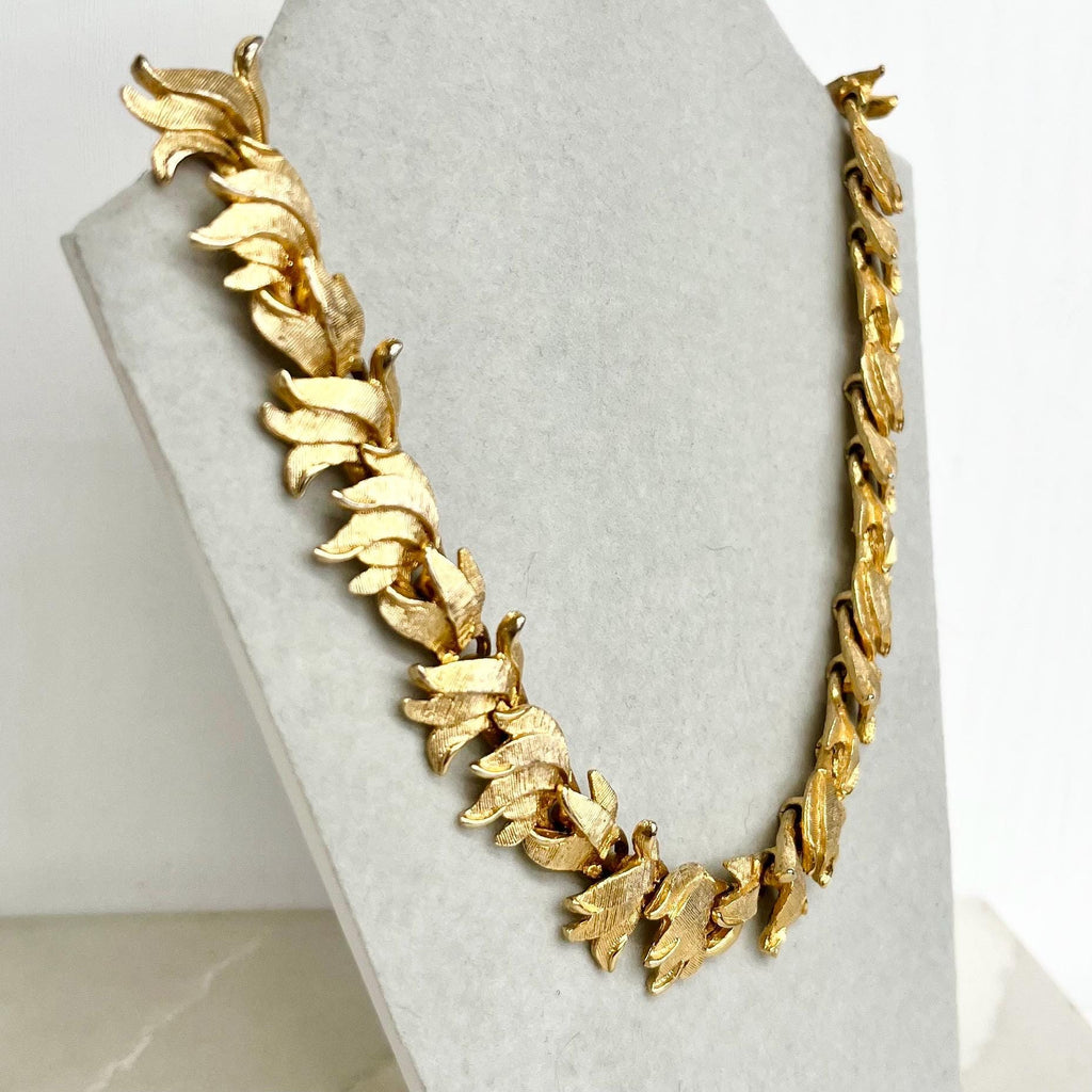Vintage Gold Tone Brutalist Textured Leaf Link Chain Necklace 1970’s - 1980’s Statement Jewellery MillyOliverVintage