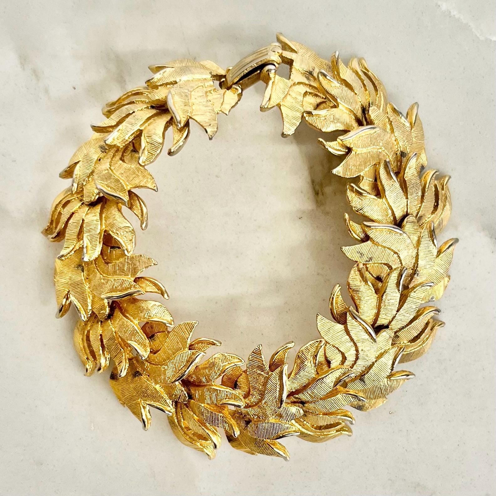 Vintage Gold Plate 1970’s Brutalist Bracelet Textured Chunky Leaf Link Costume Jewellery 7.5” MillyOliverVintage