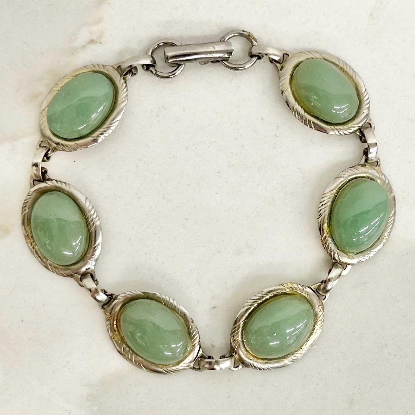 Vintage Silver Tone 1970’s 1980’s Green Aventurine Cabochon Bracelet Costume Jewellery 7.5” MillyOliverVintage