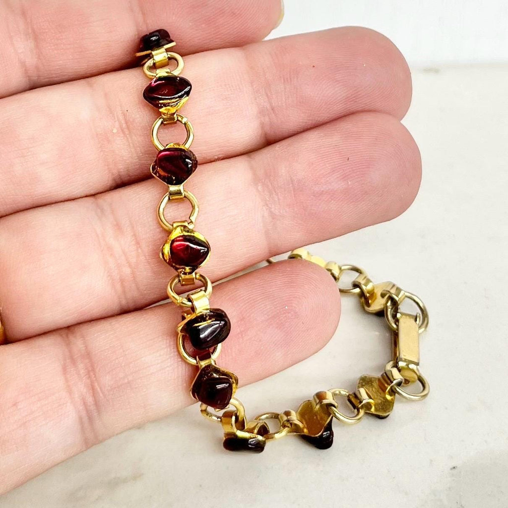 Vintage Garnet Nugget Gemstone Gold Tone 1970’s Stone Bracelet Semi Precious Costume Jewellery 8” MillyOliverVintage