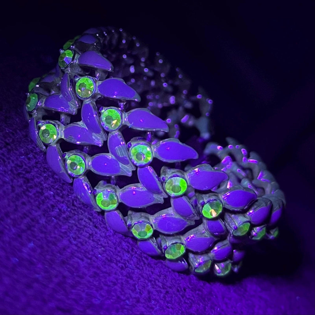 Vintage Aurora Borealis Green Uranium Glass Crystal Cuff Bracelet Light Gold Tone Metal UV Reactive Glow MillyOliverVintage