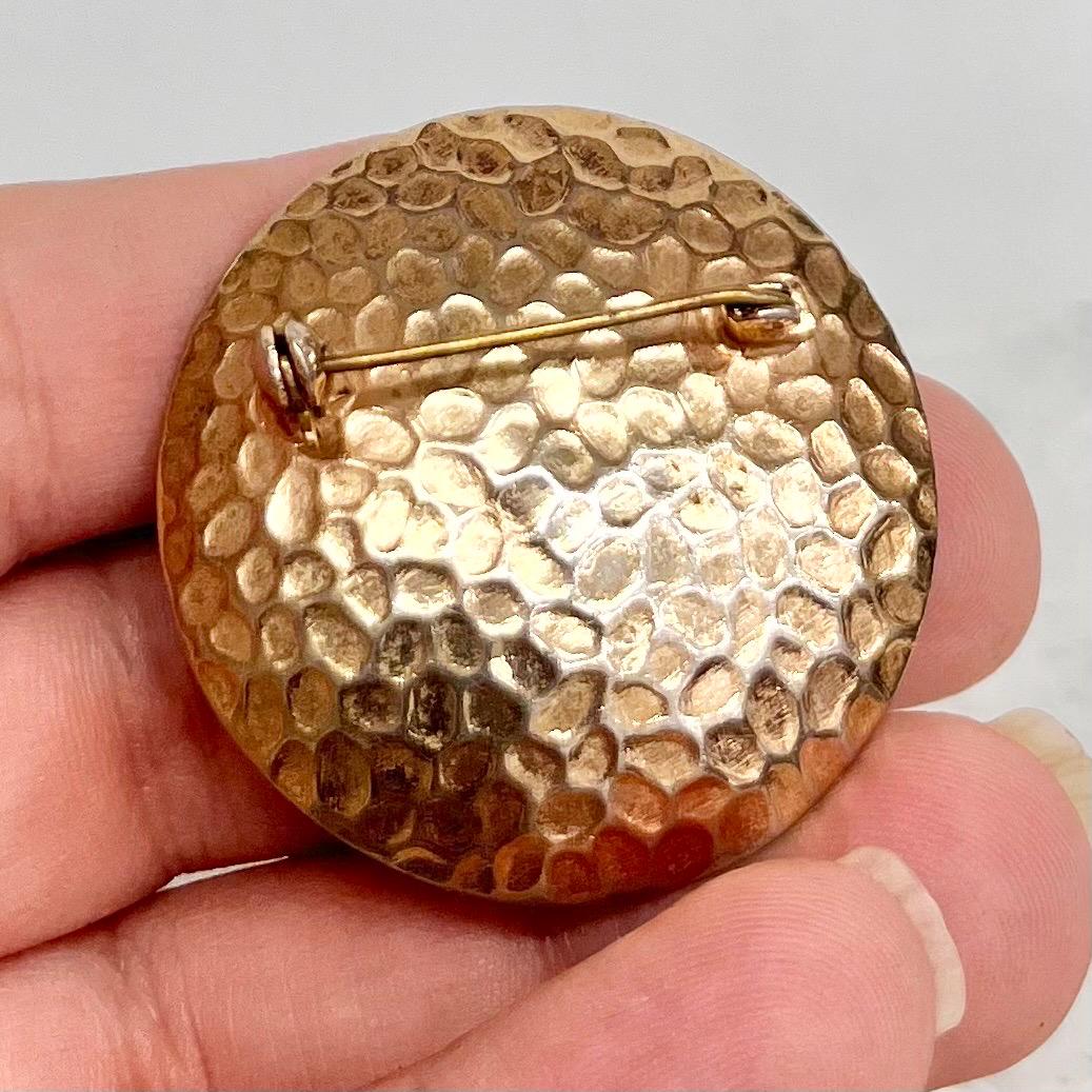 Vintage Green Uranium Crystal Round Brooch Hammered Gold Tone UV Reactive Rhinestone Jewellery MillyOliverVintage