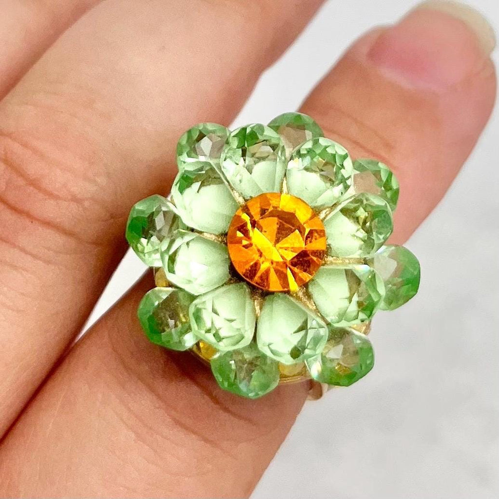 One of a Kind Uranium Crystal Statement Flower Ring UV Reactive Glow Size UK M 1/2 MillyOliverVintage