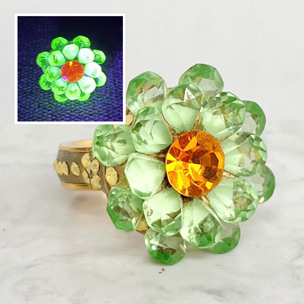 One of a Kind Uranium Crystal Statement Flower Ring UV Reactive Glow Size UK M 1/2 MillyOliverVintage