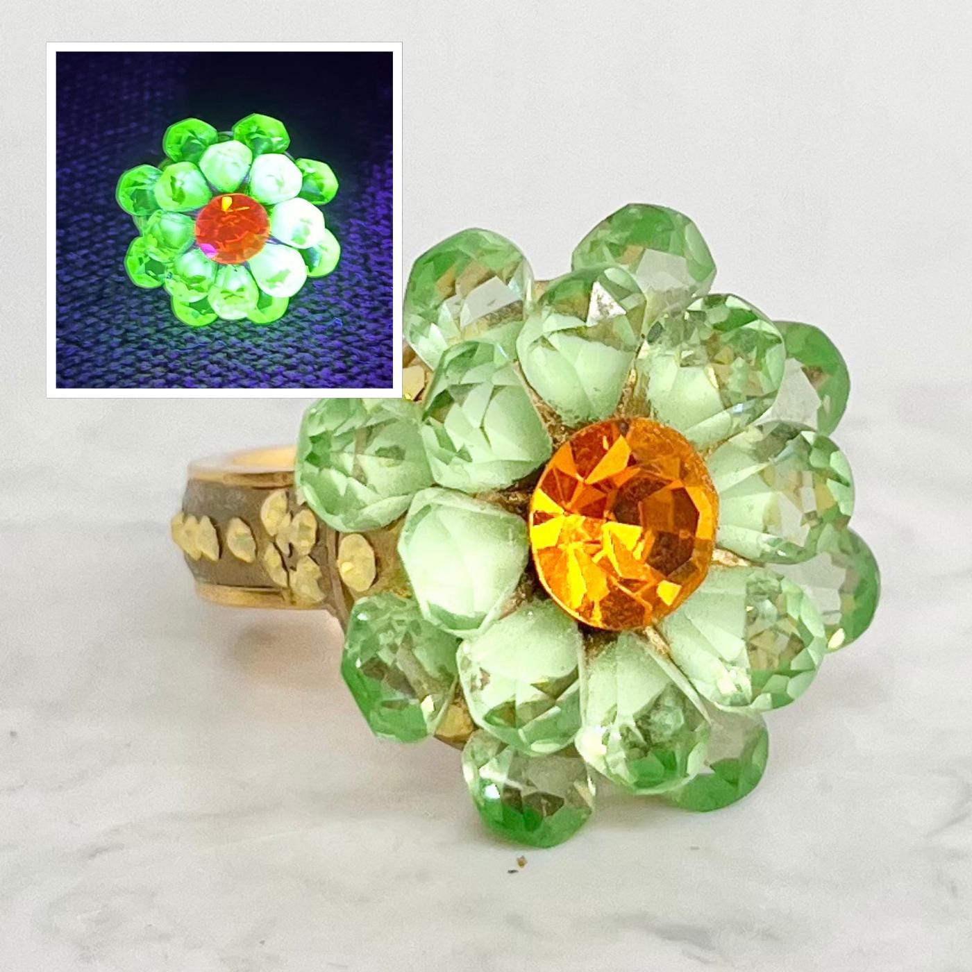 One of a Kind Uranium Crystal Statement Flower Ring UV Reactive Glow Size UK M 1/2 MillyOliverVintage