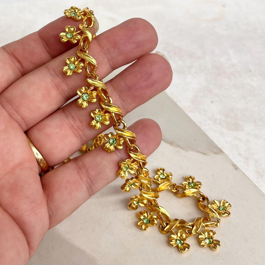 Vintage Green Uranium Glass Crystal Clover Necklace Gold Tone Metal UV Reactive Glow MillyOliverVintage
