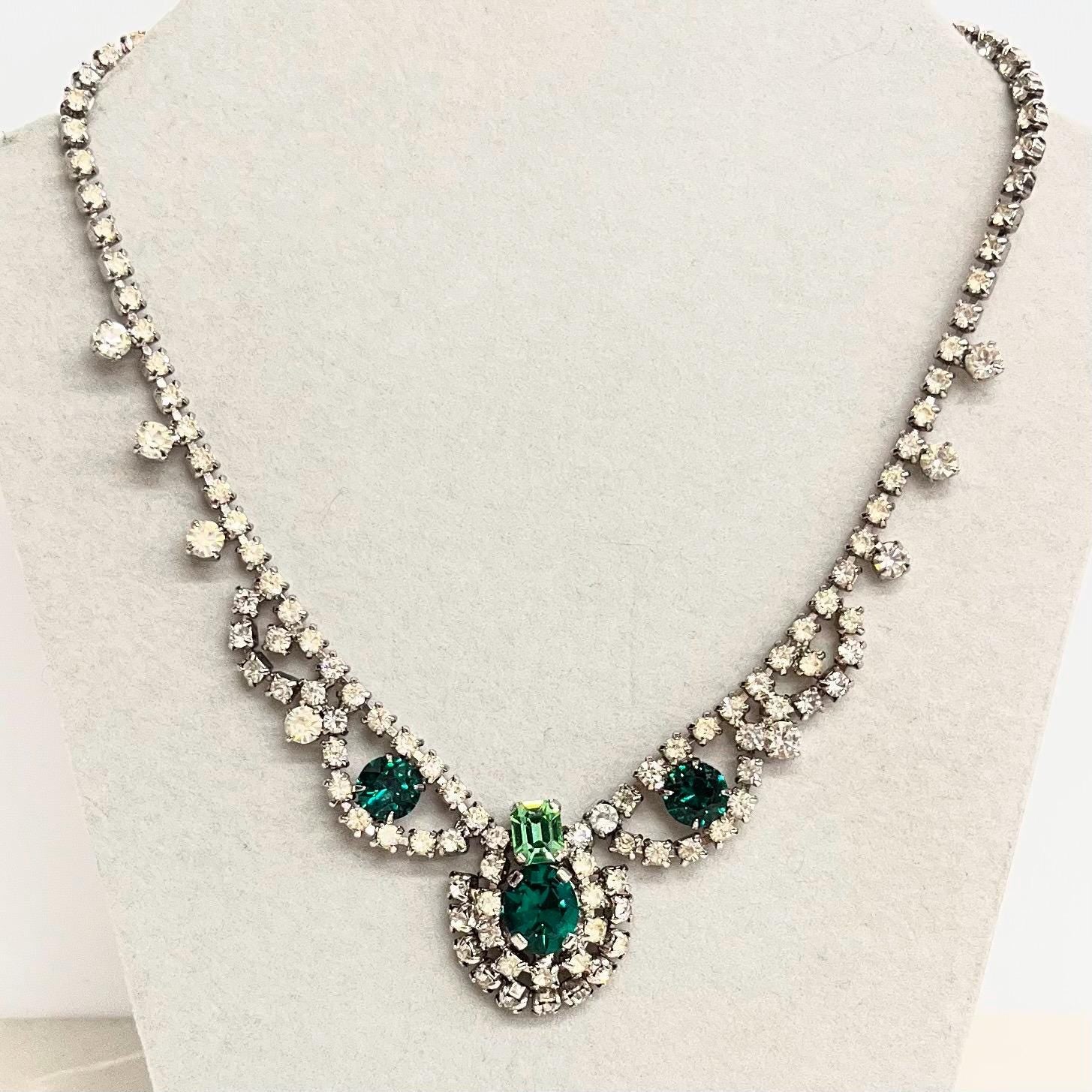 Vintage Regal Clear & Green Uranium Glass Crystal Drop Necklace Silver Tone Metal UV Reactive Glow MillyOliverVintage