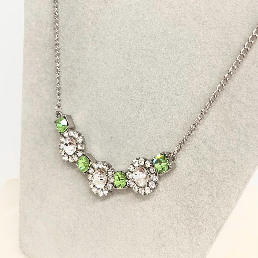 Vintage Clear & Green Uranium Glass Crystal Flower Necklace Silver Tone Metal UV Reactive Glow MillyOliverVintage