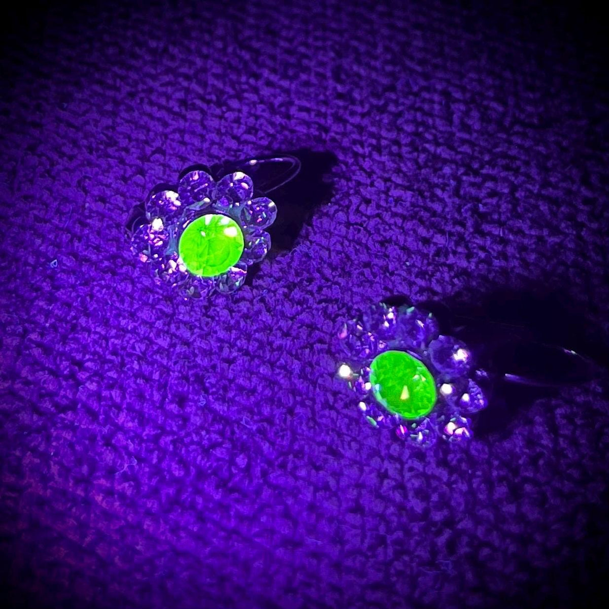 Vintage Uranium & Clear Crystal Paste Flower Earrings Silver Plate Hook with a UV Reactive Glow MillyOliverVintage