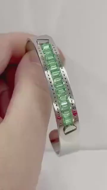 Swarovski Crystal Green Uranium Crystal Stainless Steel Bangle Bracelet Unisex Adjustable Fit UV Reactive Glow